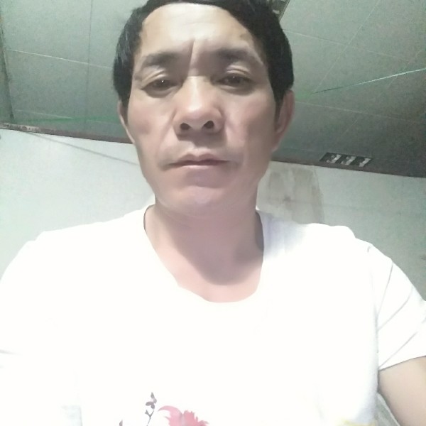 能干拾忆大叔的照片