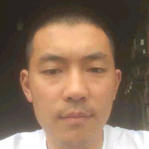 爱你的人是我吗的照片