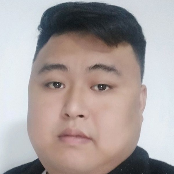 开心邂逅蛋挞的照片