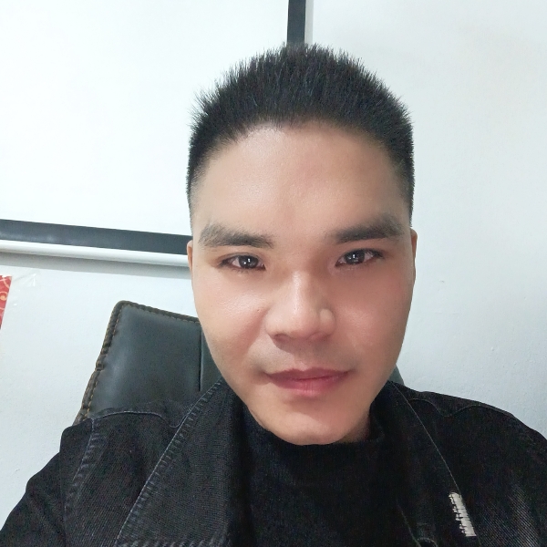 凌国全的照片