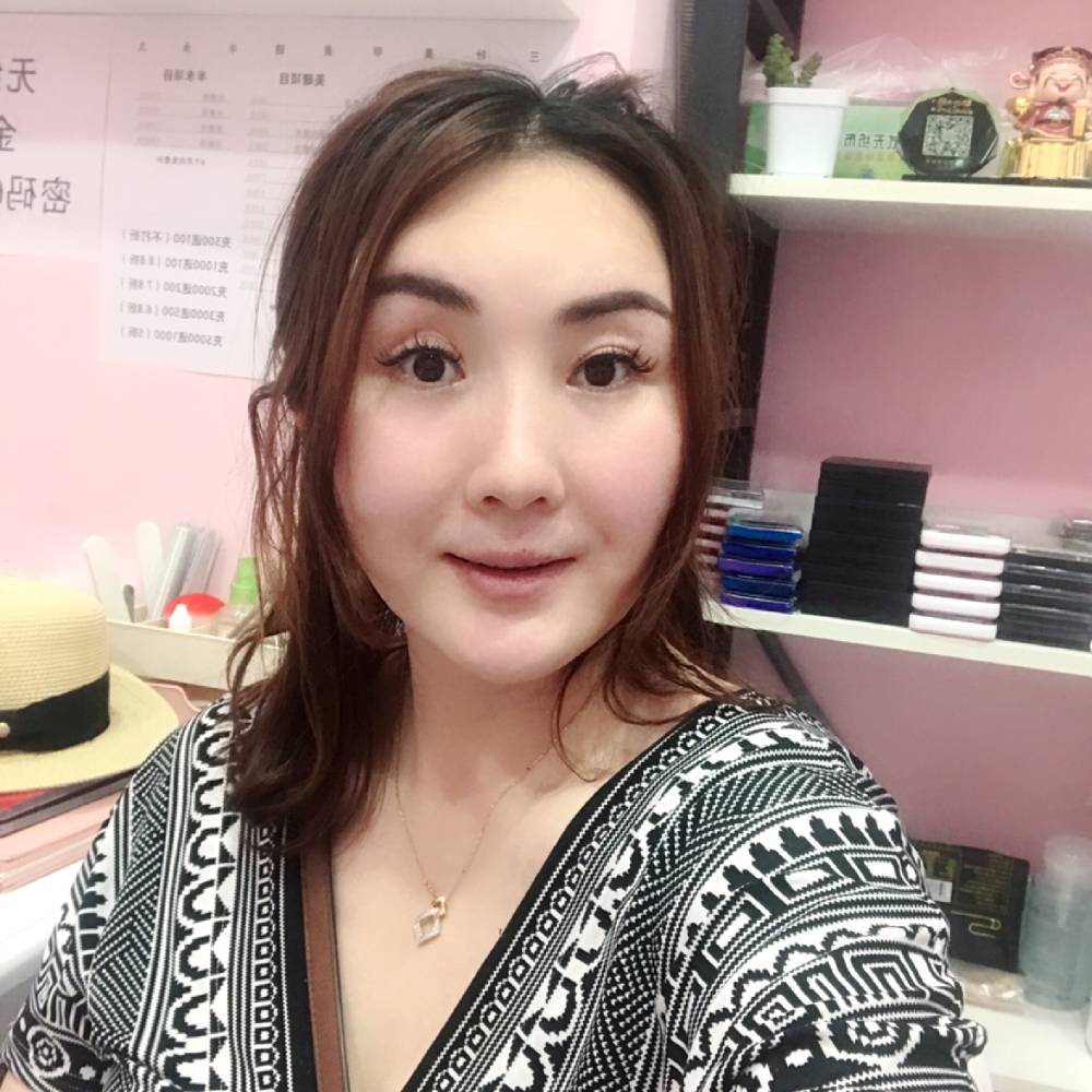 情深深雨萌萌的照片