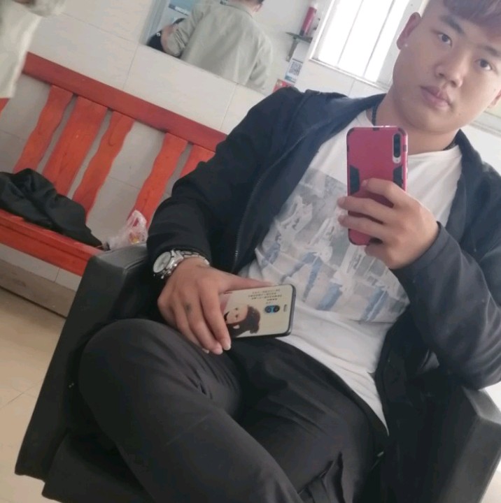 顾柒夏的照片