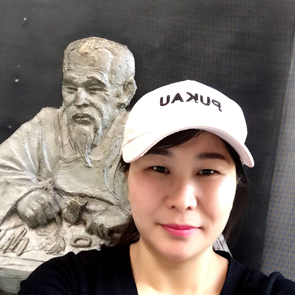 还单身倾心御姐的照片