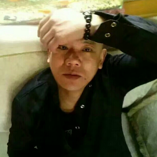 125刚子的照片
