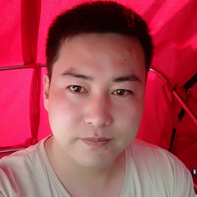 没心没肺空石头的照片