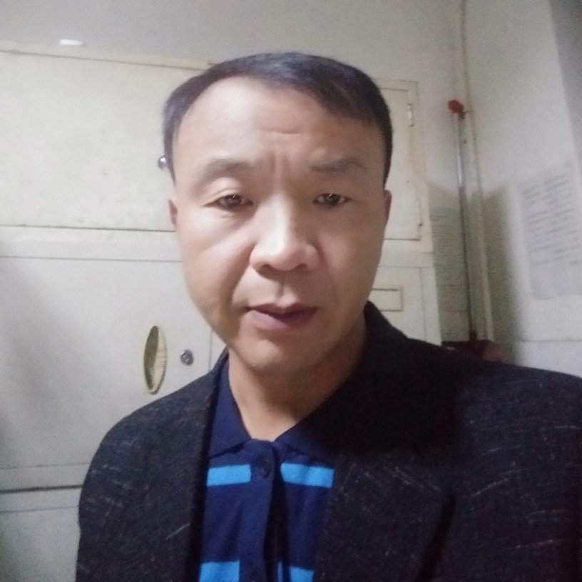 马连坤的照片