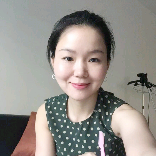 清濛濛的照片
