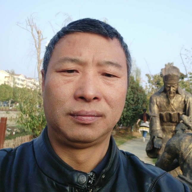 隐忍等待黑夜的照片