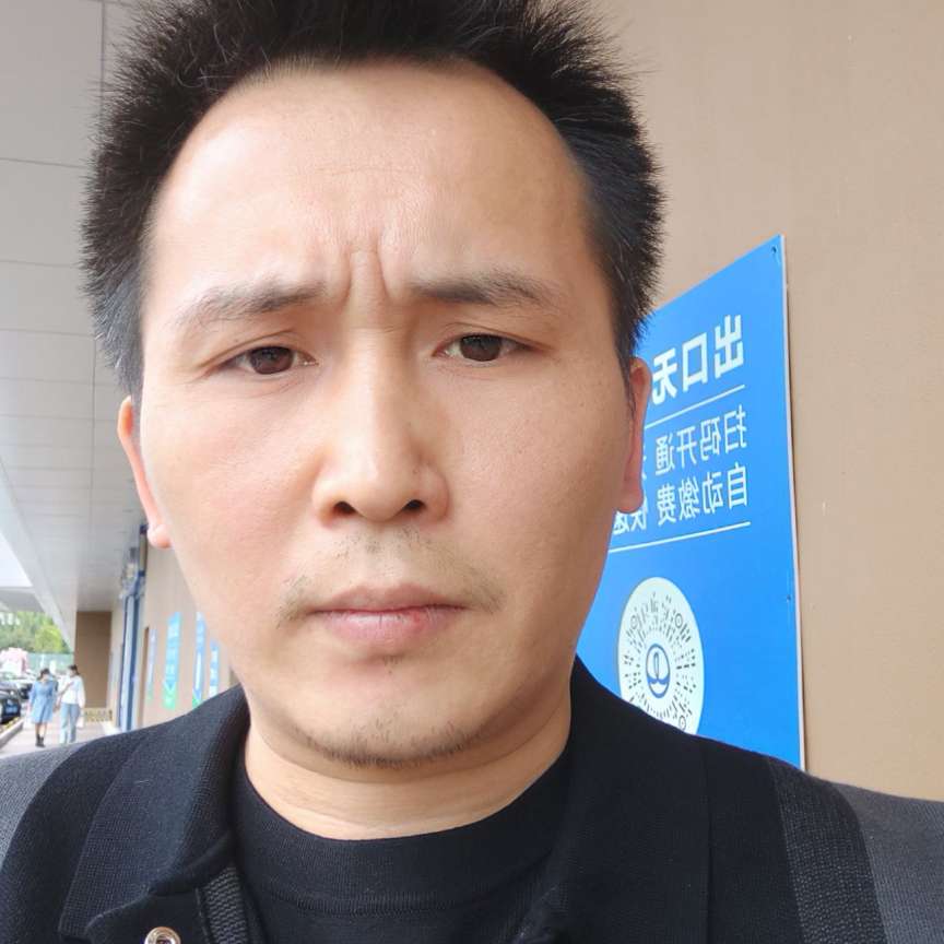 忧心向情殇的照片