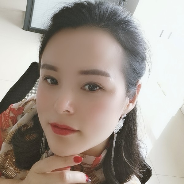 你你若若盛盛开开的照片