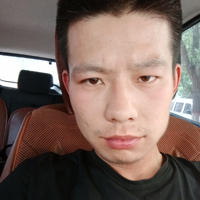 哗啦哗的照片