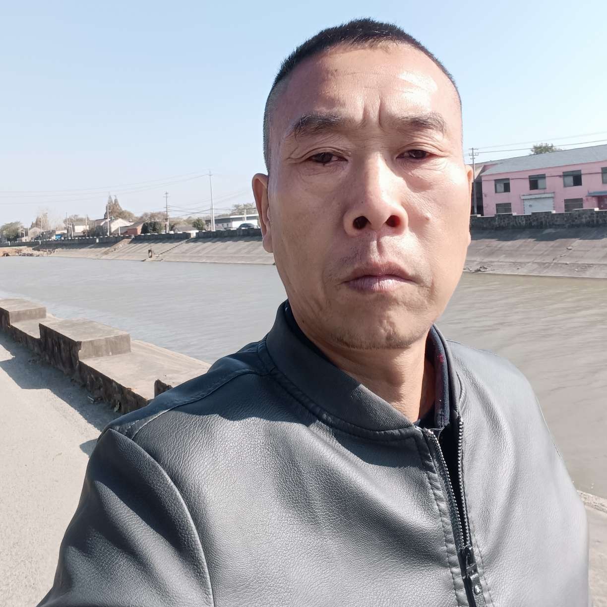 美满那幻殇的照片