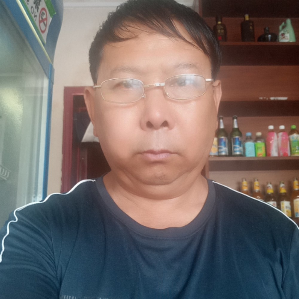 温柔的大象的照片