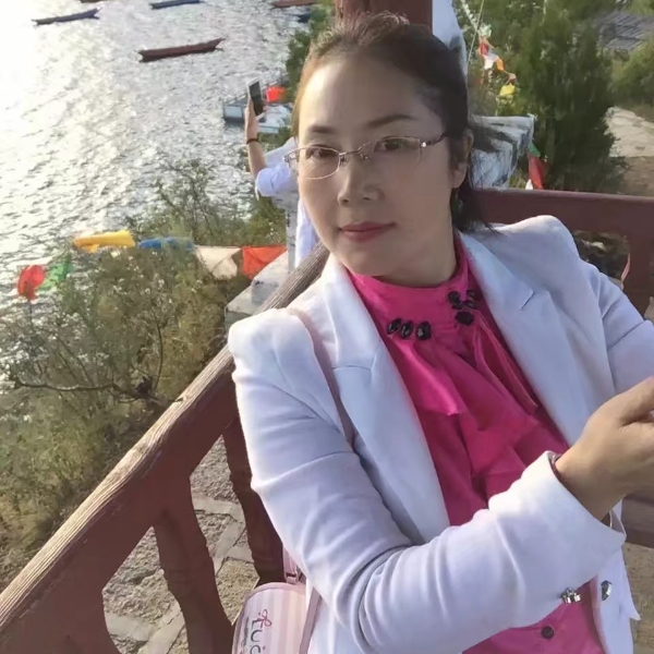 孔雀的微笑的照片