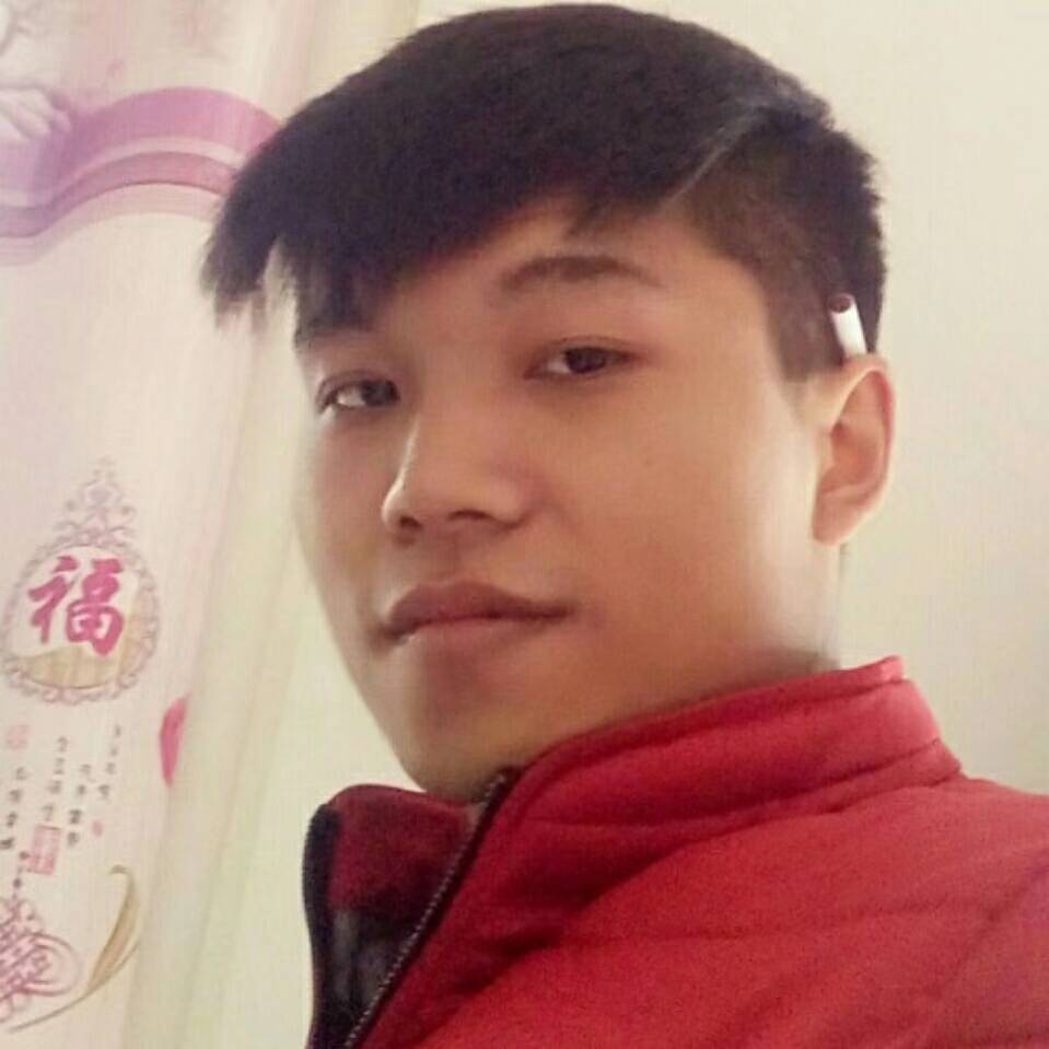 小伙苦恋冷静的照片