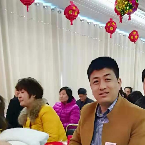 淳于贝勒的照片