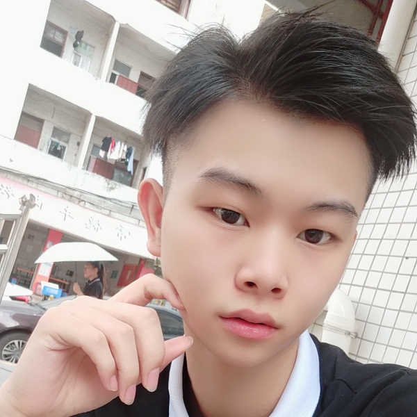 小青年888的照片