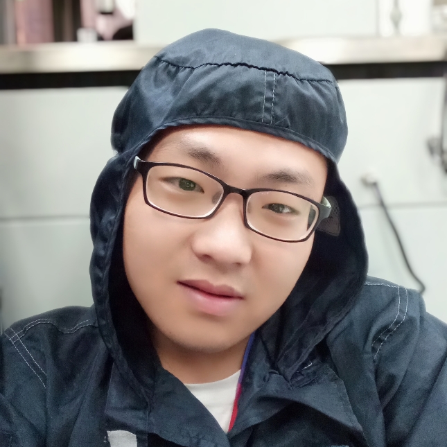 风趣蓝天的照片