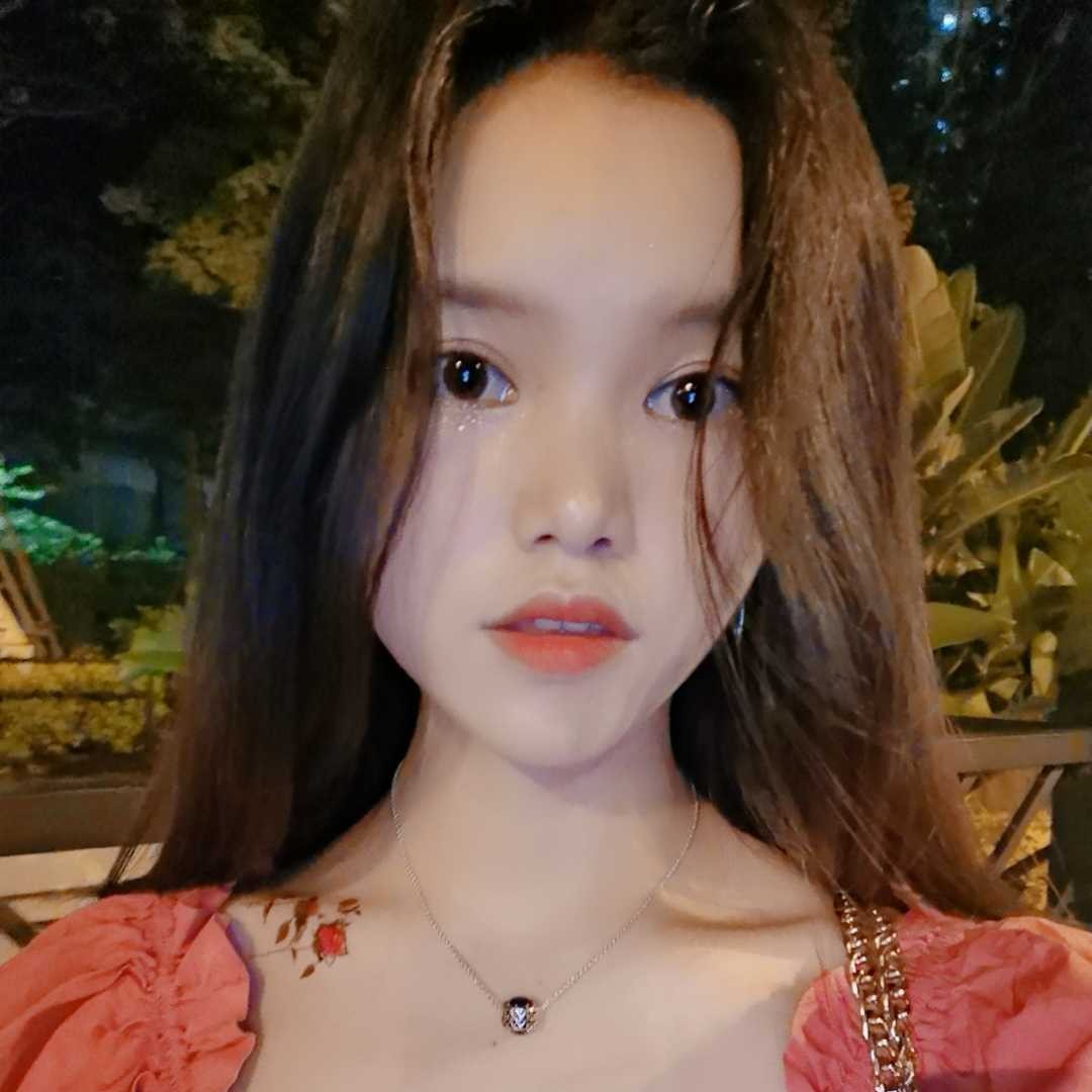 玩命深拥铃铛的照片