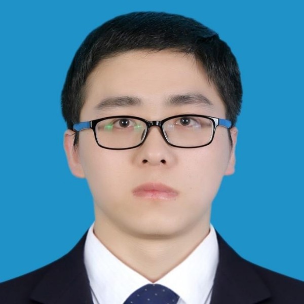 灵巧冷眸的照片