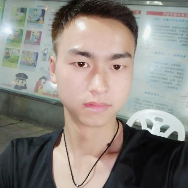 泉水一方的照片