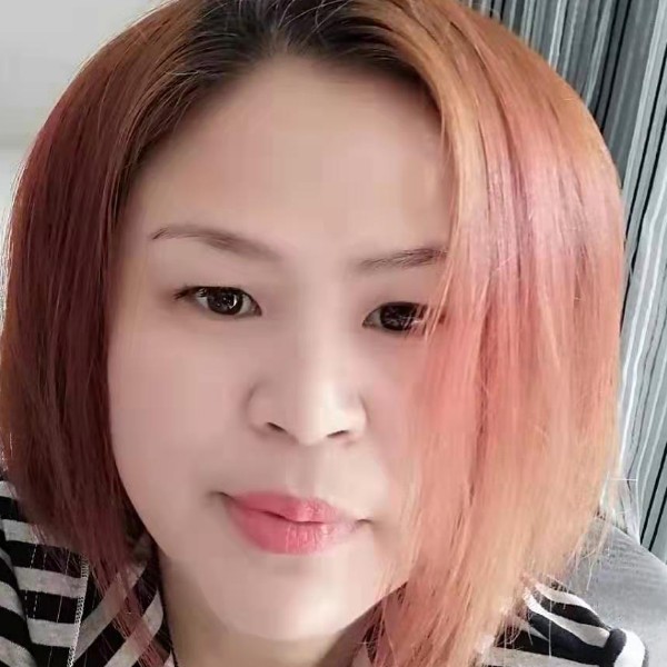 小鸭子向温柔的照片