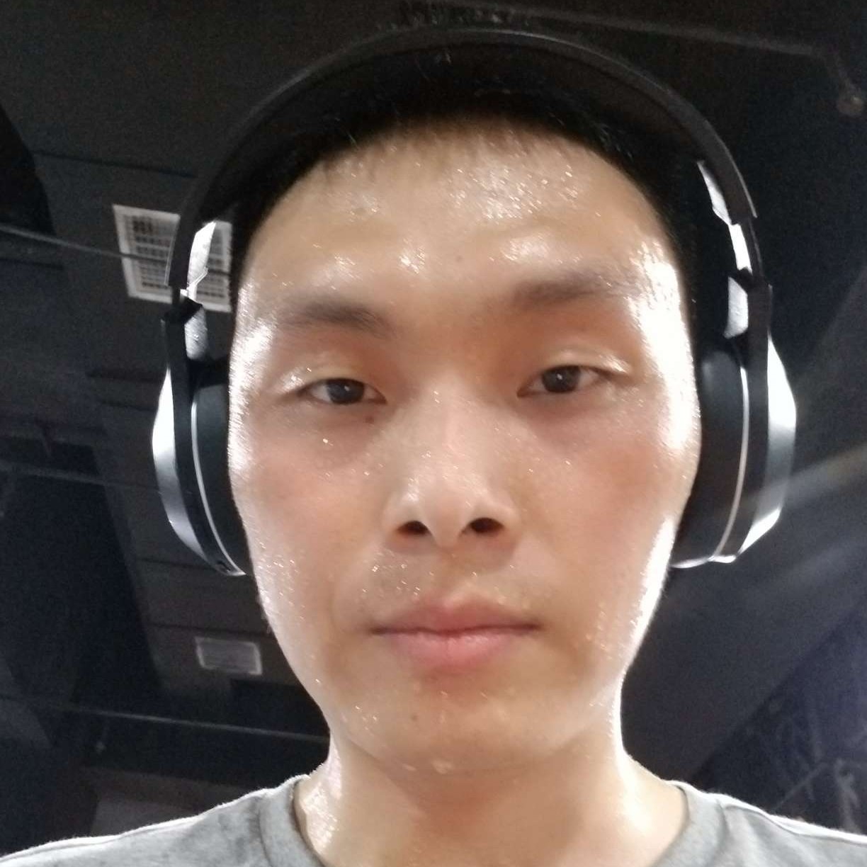 爱相随512的照片