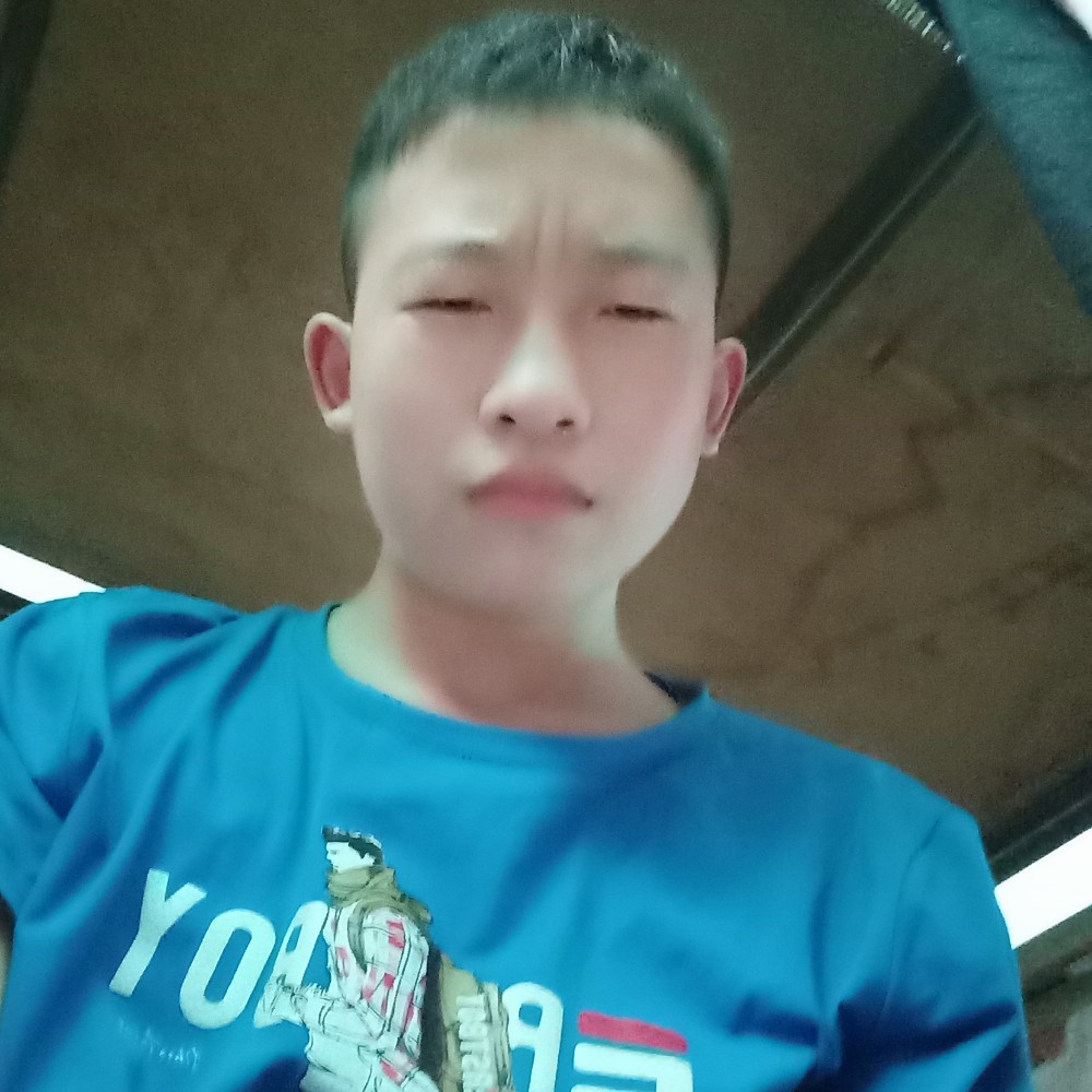 高挑苦恋外套的照片