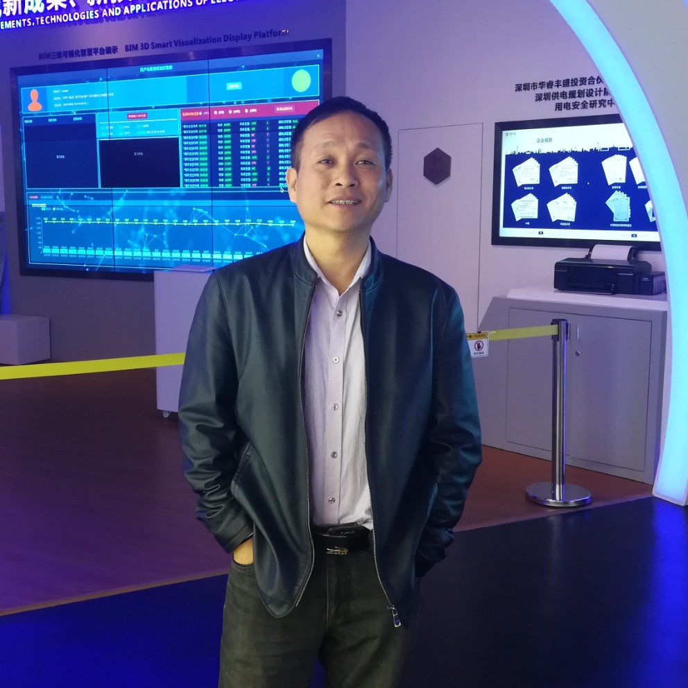 肖建宇的照片