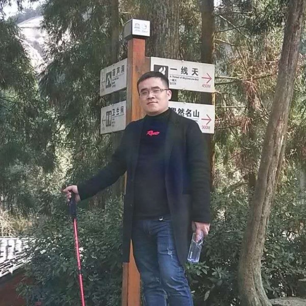 建筑有情天的照片