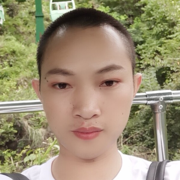 真心一个人的照片