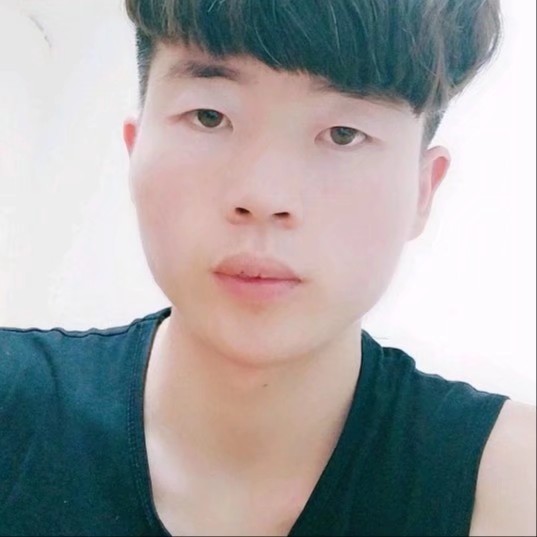 坦率放弃小馒头的照片