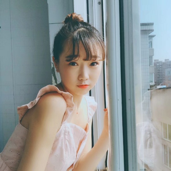 张怡呀，的照片