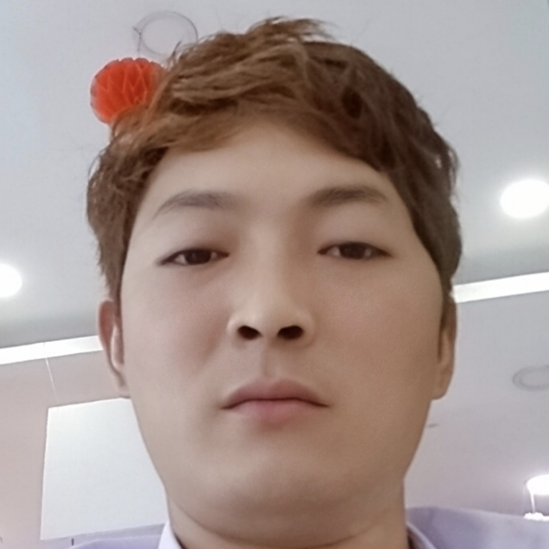 幸福靠努力拼搏的照片