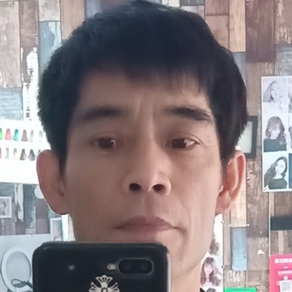 指甲油用高高的照片