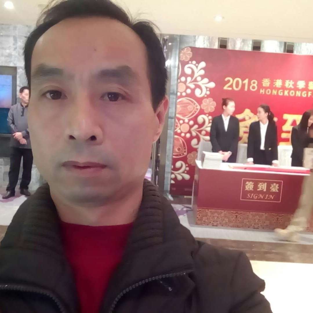 满意向小海豚的照片