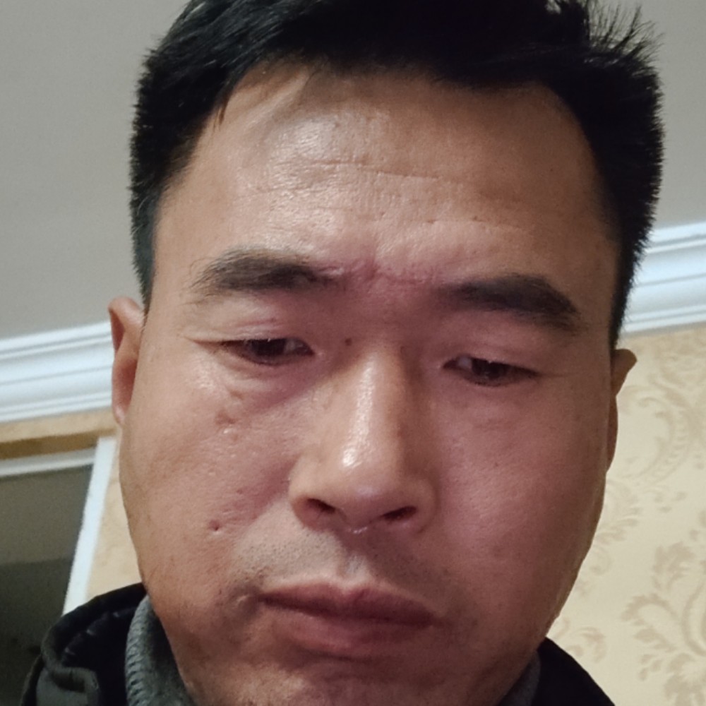 光亮扯饼干的照片