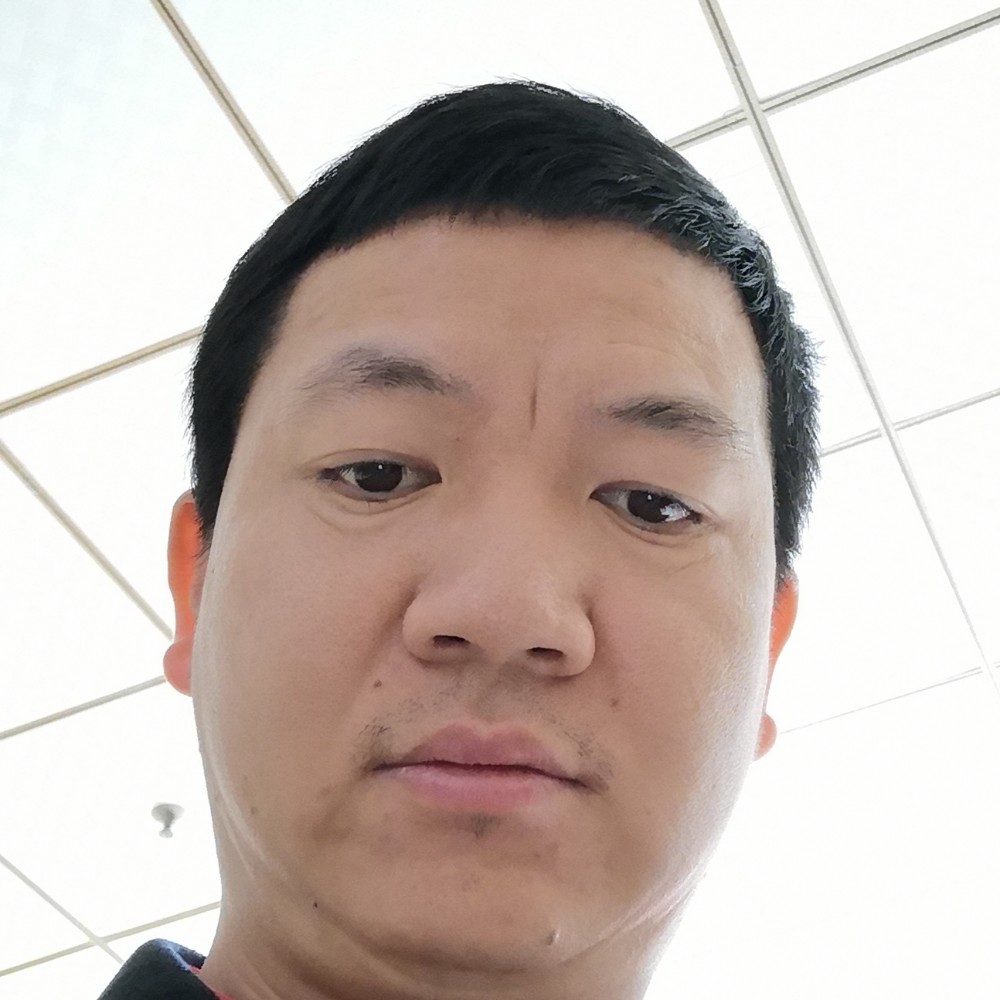 敞开心扉畅谈人生的照片