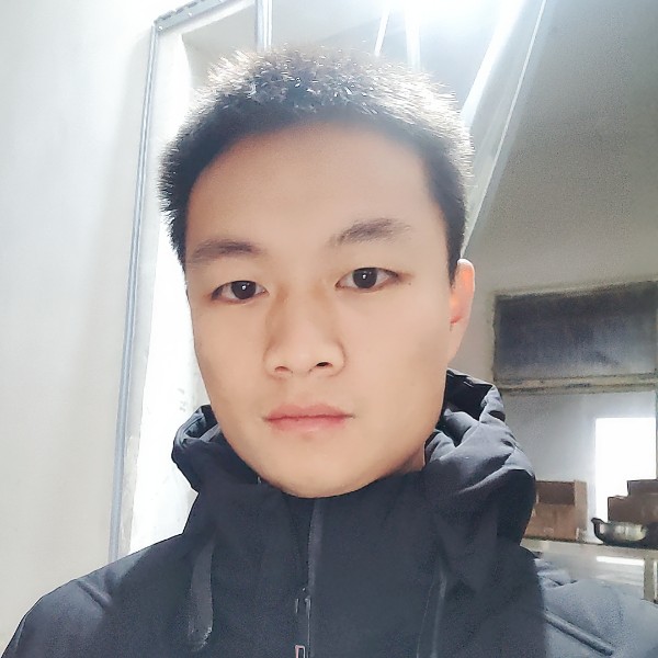 明亮等于滑板的照片