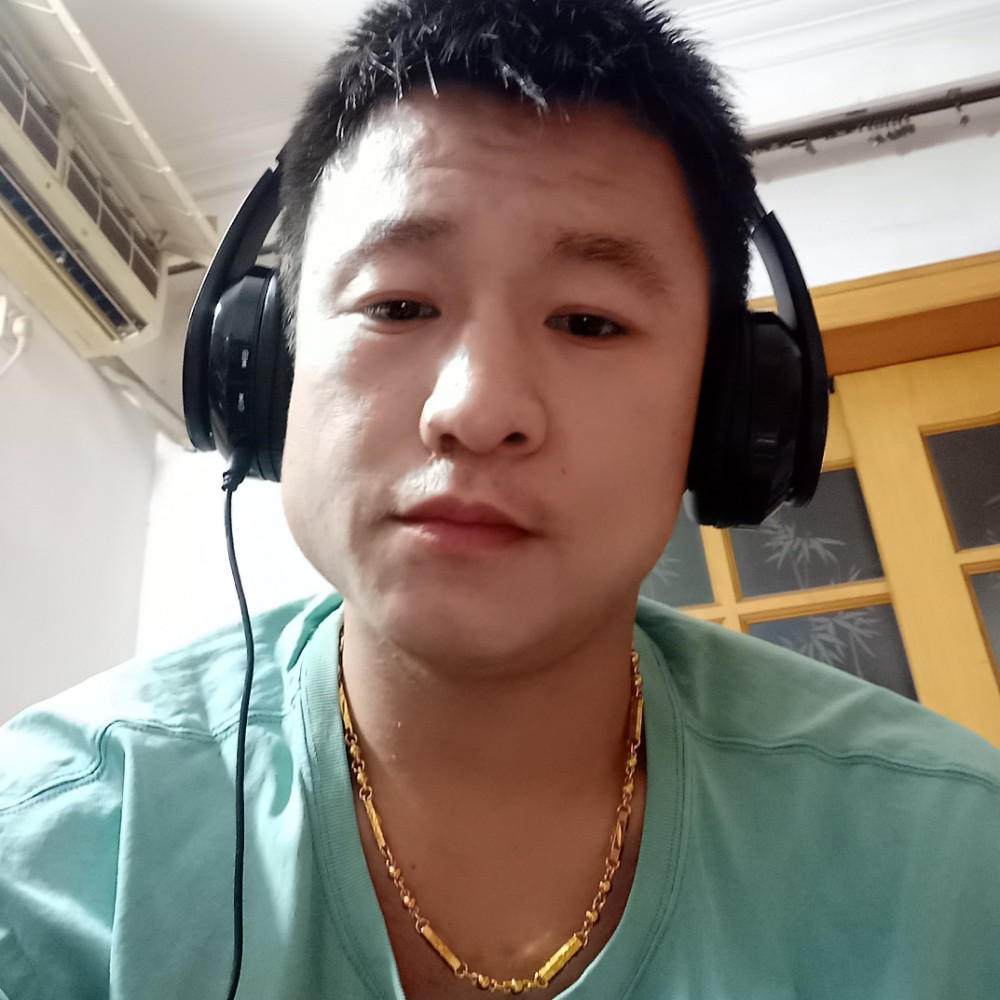 板栗深拥儒雅的照片