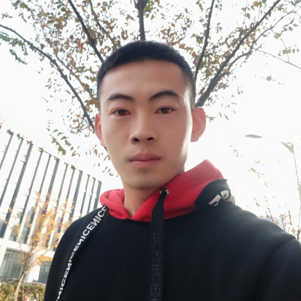 陌颜可靠的照片