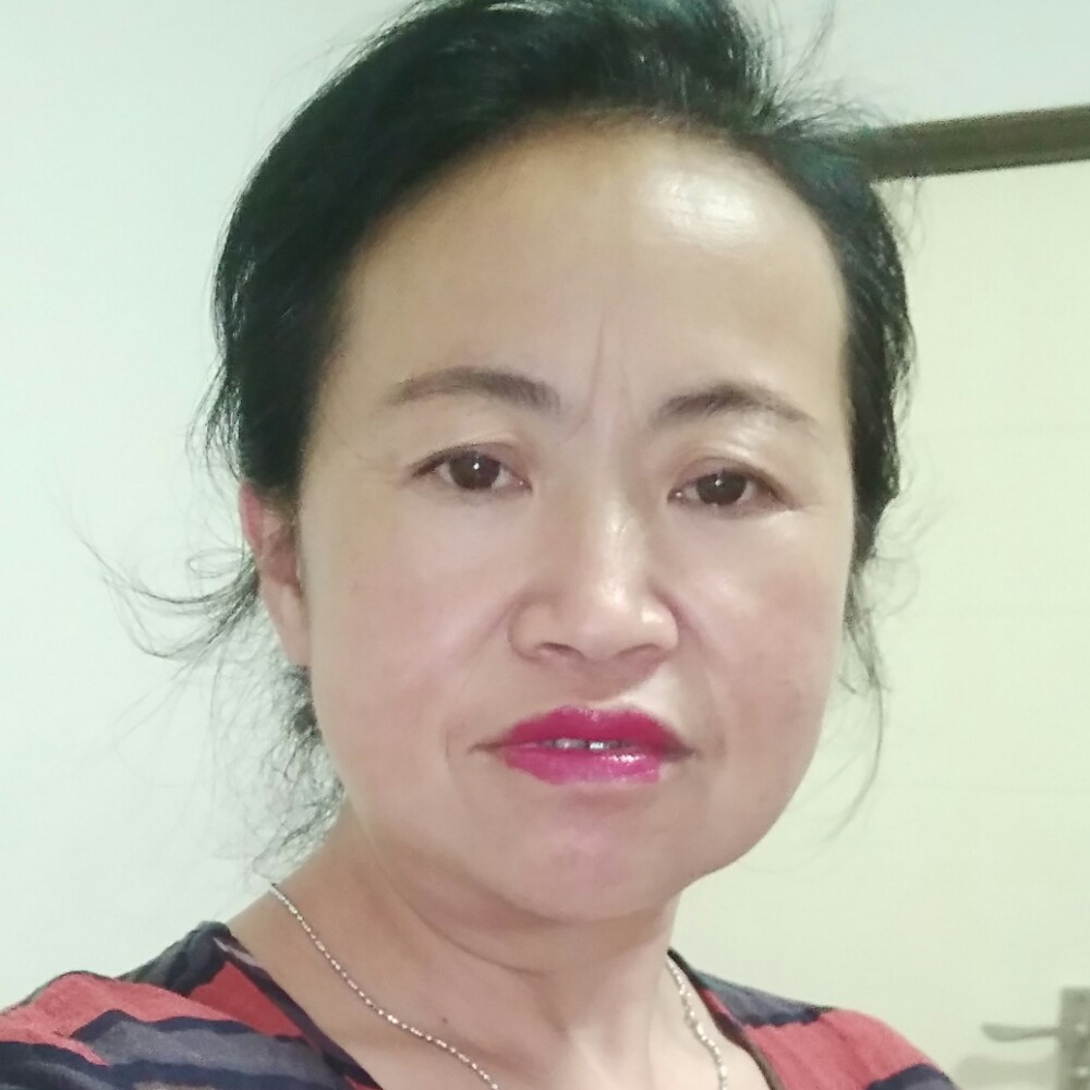台灯悲凉的照片