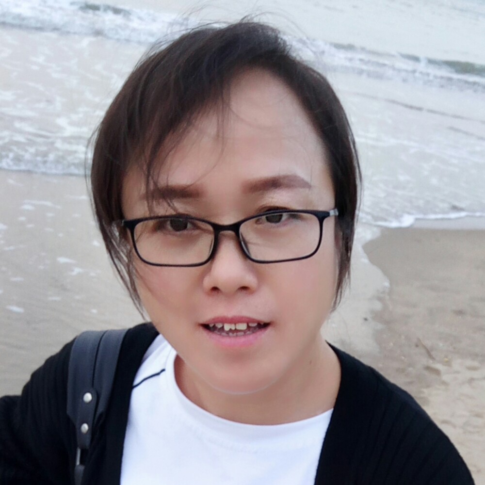 糖豆蹙眉彩色的照片
