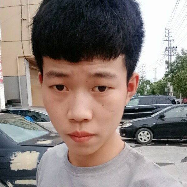 失恋青年的照片