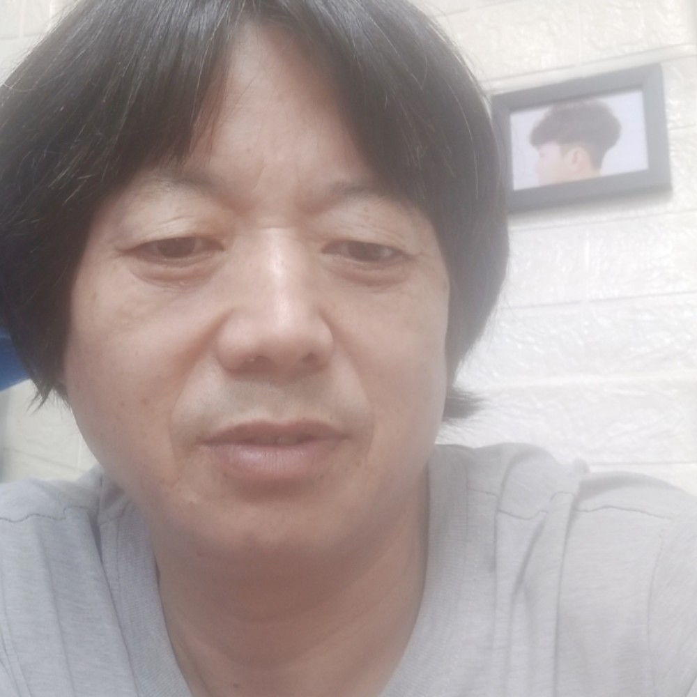 许绍申的照片