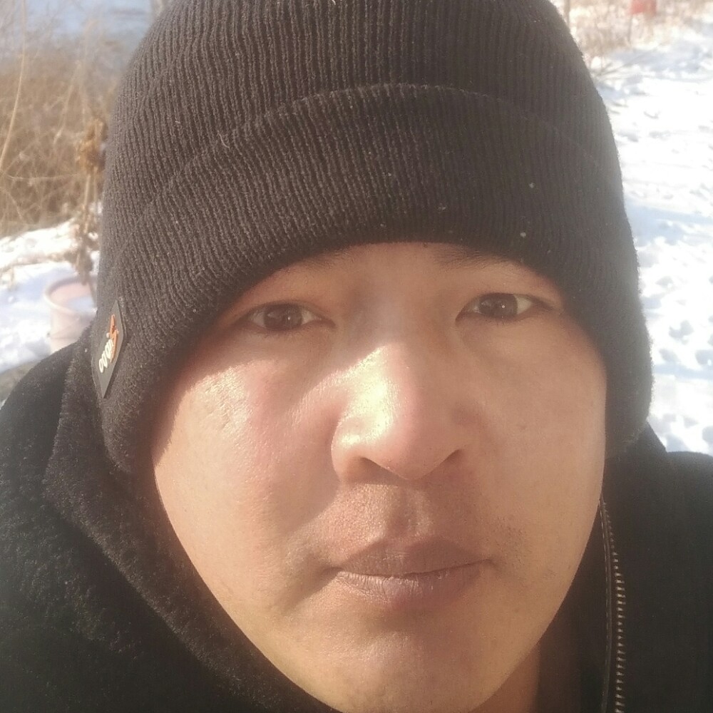 华鹏的照片