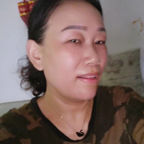 娇气漫步沧澜的照片