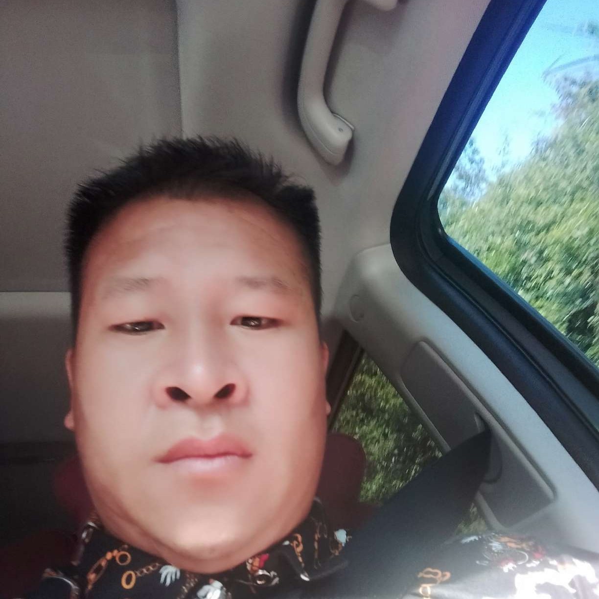 真心实意找对象。的照片