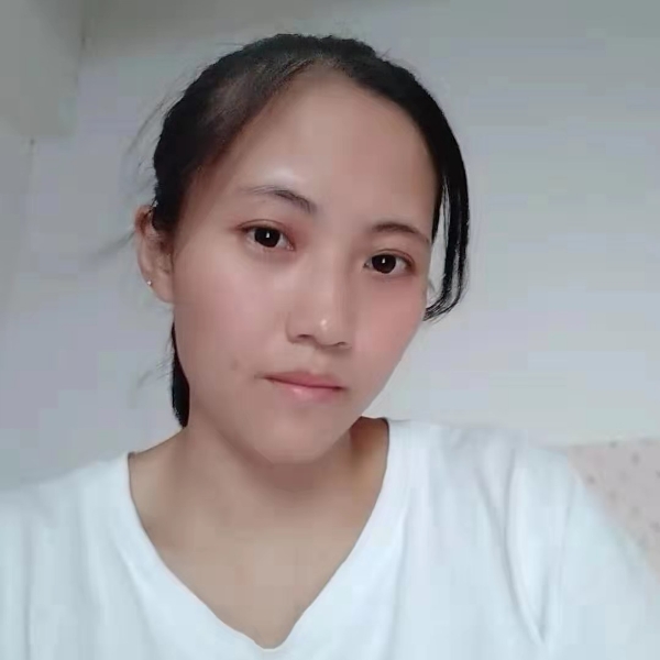 雨深拥寂寞的照片