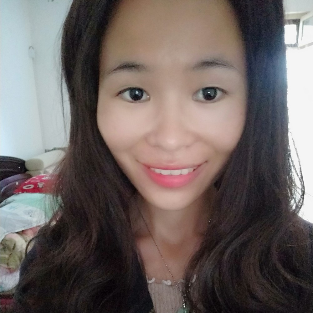 浅唱小丸子的照片